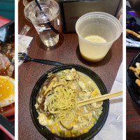 Lifting Noodles Ramen